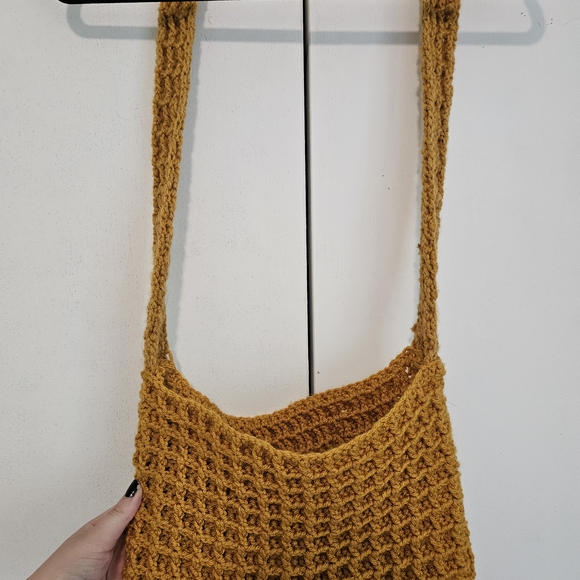 Handcrafted Waffel Crochet Bag - Picture 3 of 5